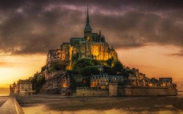  in Brittany, contact the owners direct