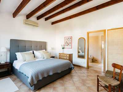 Bedroom 1 Image
