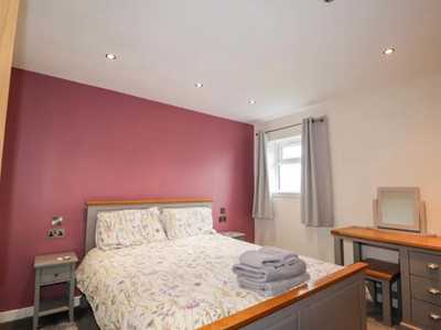 Bedroom 10 Image