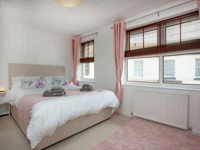 Bedroom 1 Image