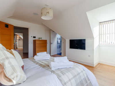Bedroom 4 Image
