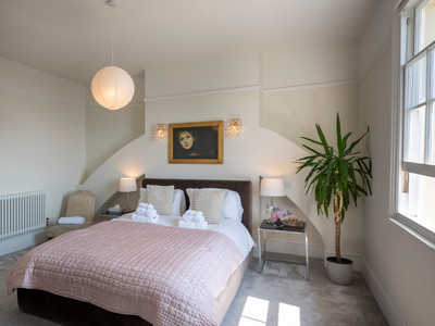 Bedroom 1 Image