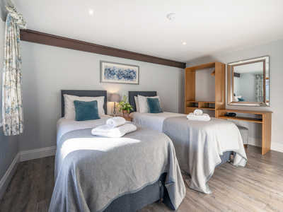 Bedroom 8 Image