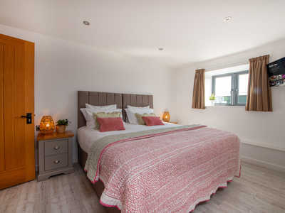 Bedroom 4 Image