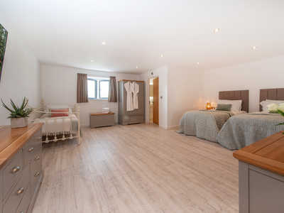 Bedroom 6 Image