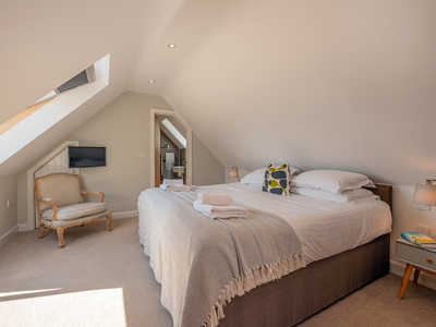 Bedroom 6 Image