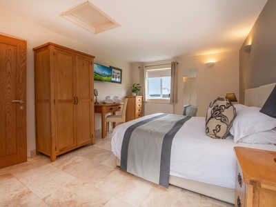 Bedroom 4 Image