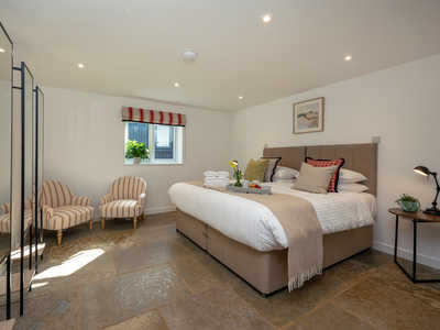 Bedroom 1 Image
