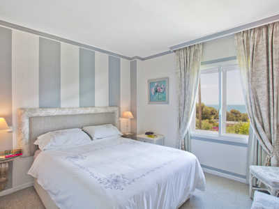 Bedroom 1 Image